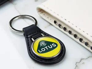 Lotus Cuir Robuste Modulable Style Brillant